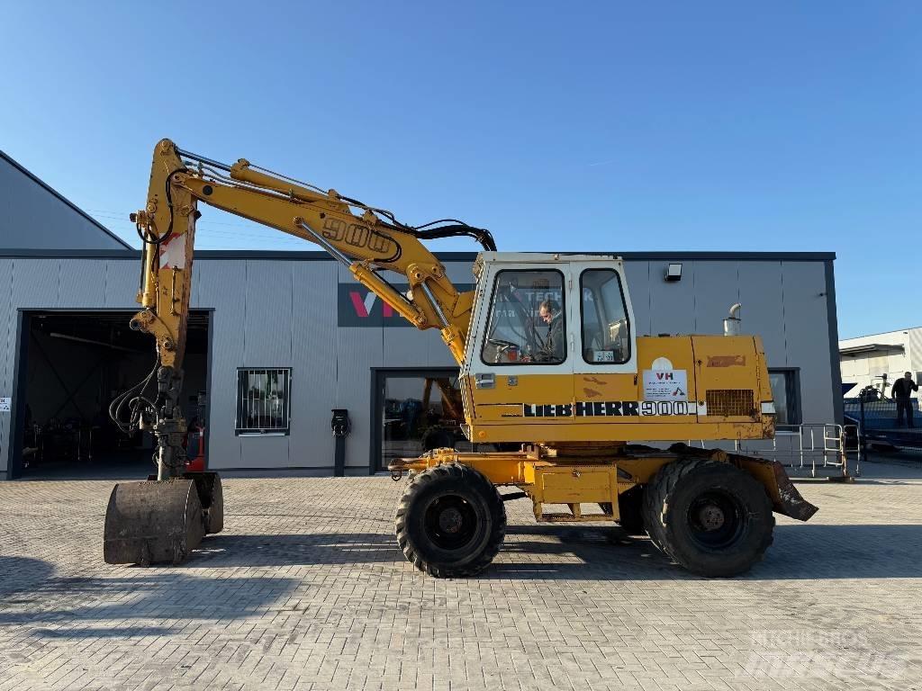 Liebherr A 900 C Ekskavatori uz riteņiem