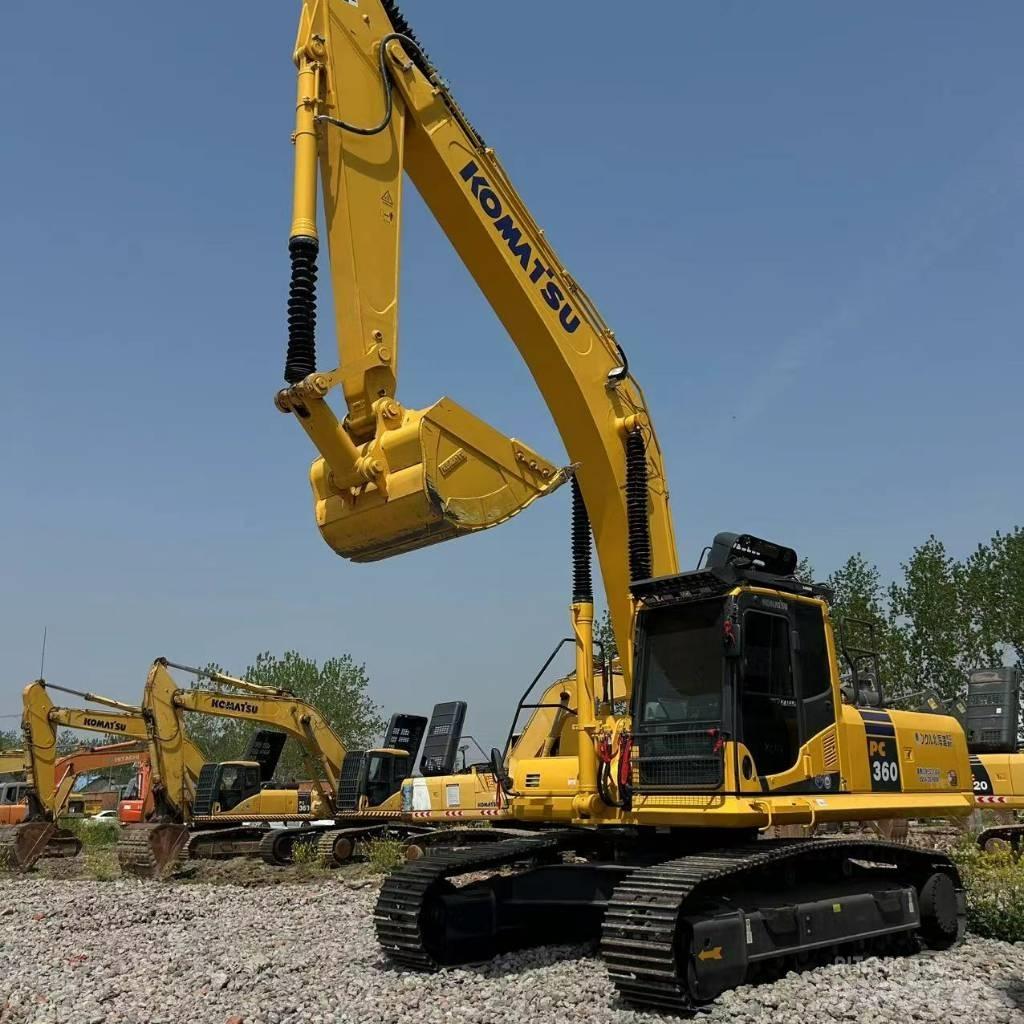 Komatsu 360 Kāpurķēžu ekskavatori