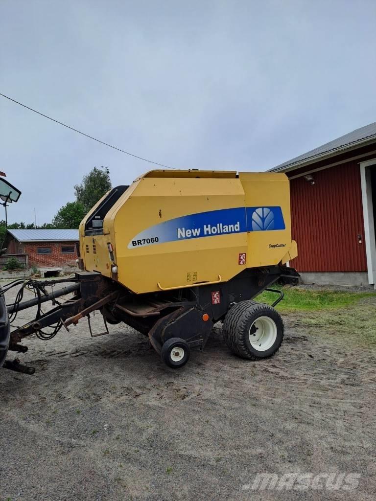 New Holland BR 7060 Rituļu preses