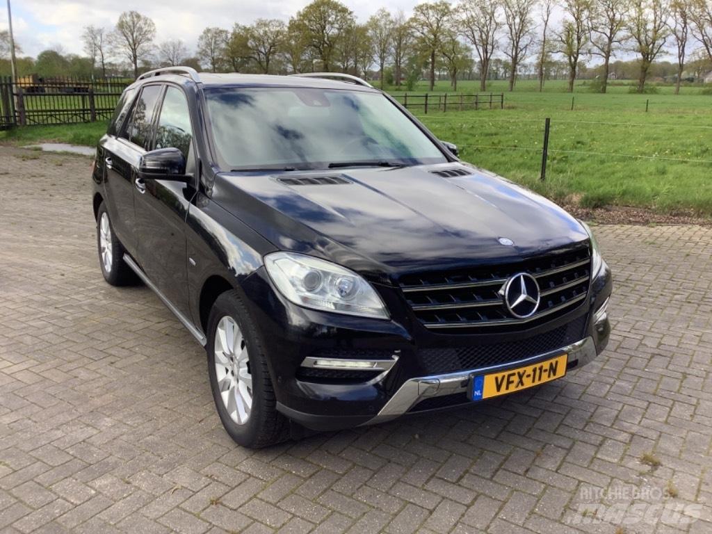 Mercedes-Benz ML 350 Visurgājēji/apvidus automobīļi