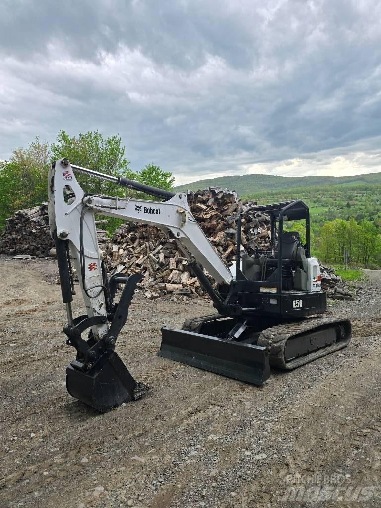 Bobcat E 50 Mini ekskavatori < 7 t