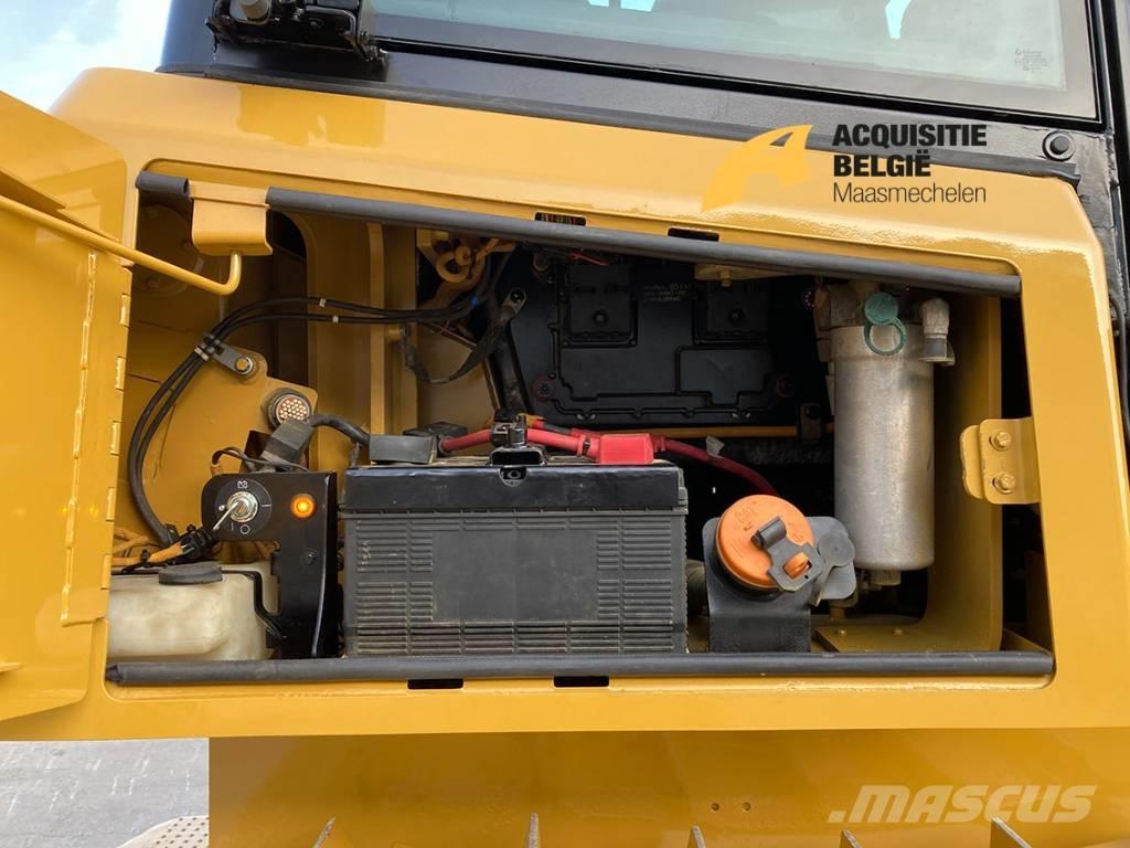 CAT D 6 K 2 LGP Kāpurķēžu buldozeri
