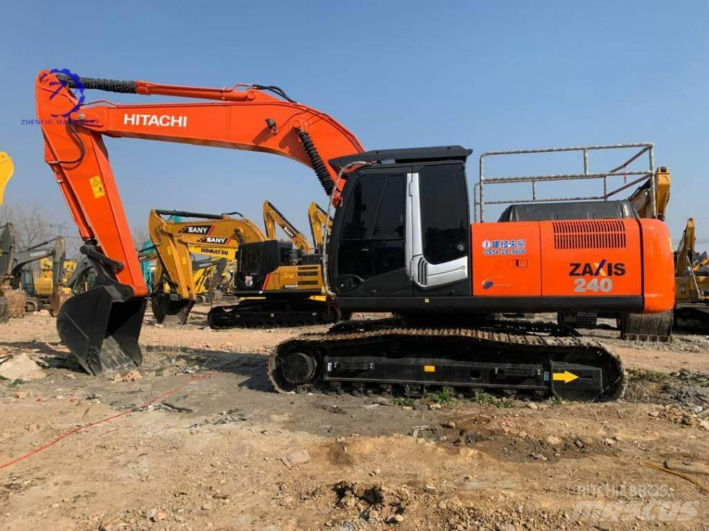 Hitachi ZX 240 Kāpurķēžu ekskavatori