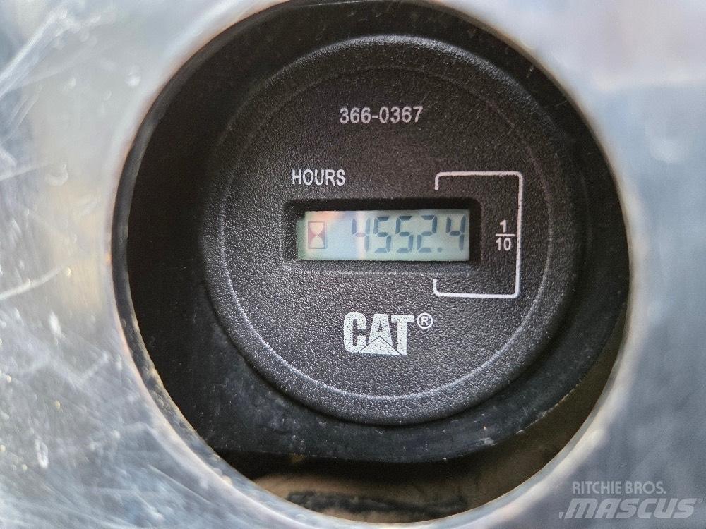 CAT 305E Mini ekskavatori < 7 t