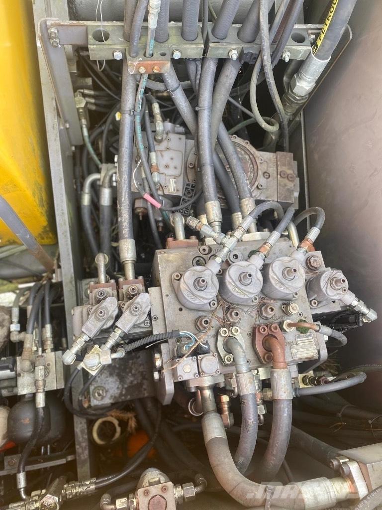 Volvo EW 160 B Ekskavatori uz riteņiem