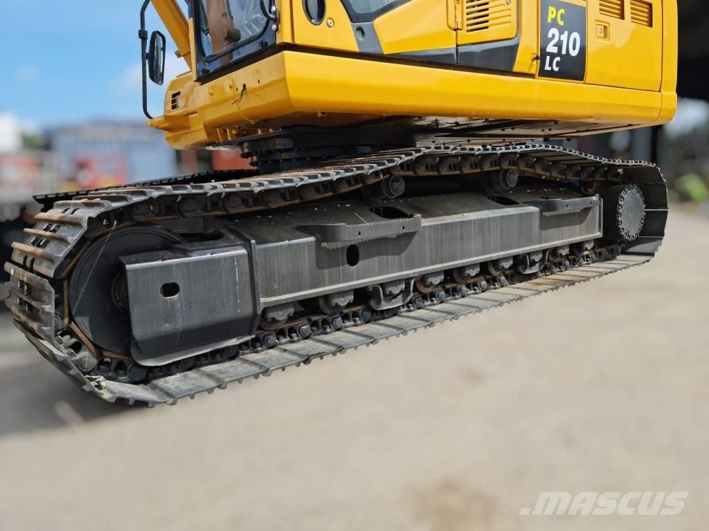 Komatsu PC 210 LC-10 Kāpurķēžu ekskavatori