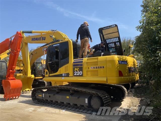 Komatsu PC 220-8 Kāpurķēžu ekskavatori