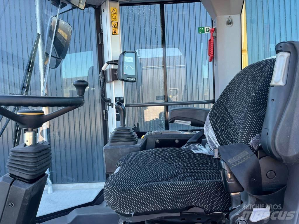 Volvo SD 75 B Vienvalča grunts veltņi