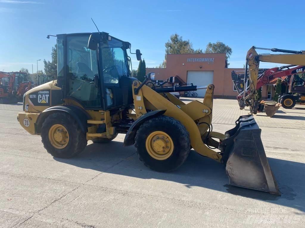 CAT 907 H 2 Iekrāvēji uz riteņiem