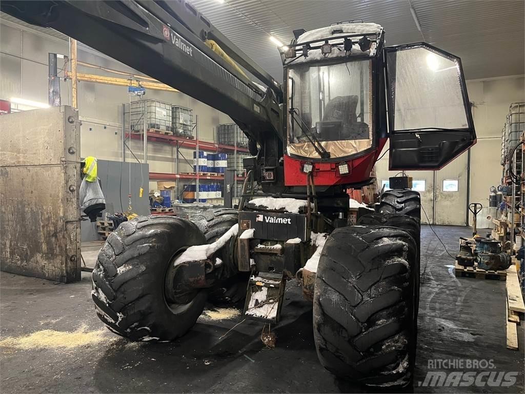 Valmet 911.3 Harvesteri