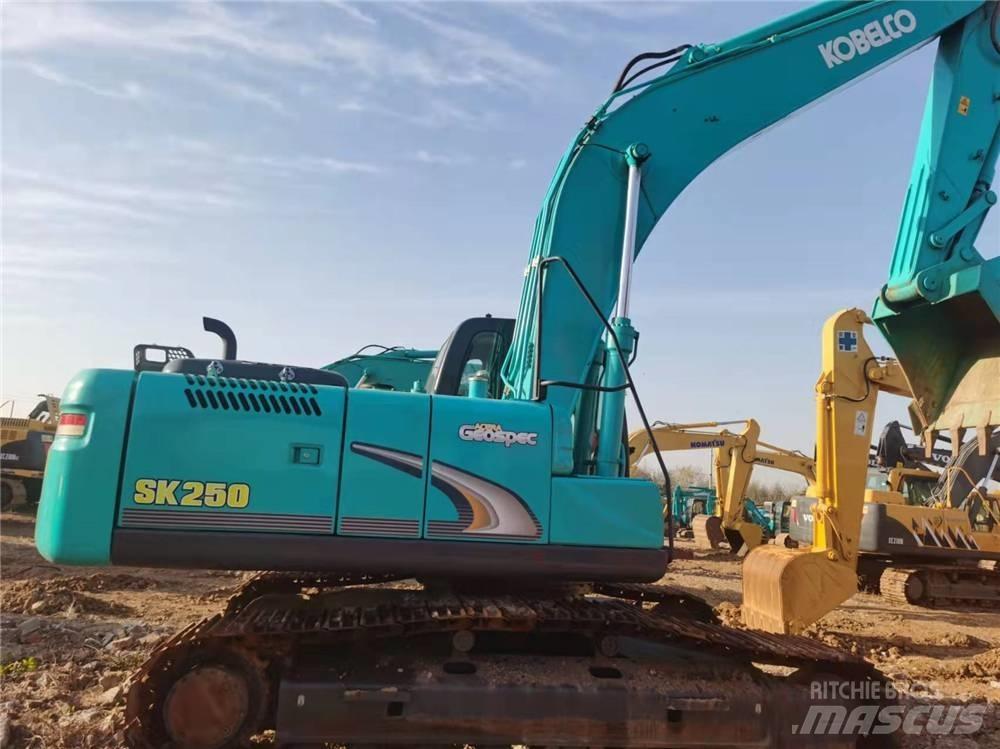 Kobelco SK 250-8 Kāpurķēžu ekskavatori