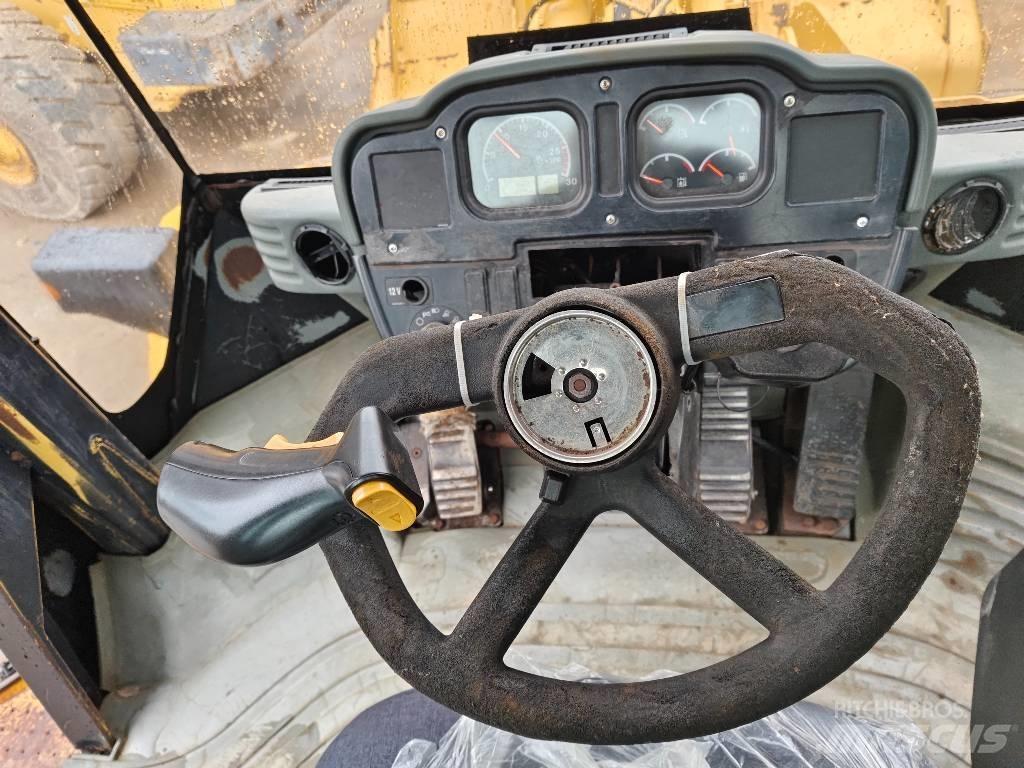 CAT 980 G Iekrāvēji uz riteņiem