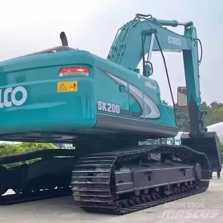 Kobelco SK200 Kāpurķēžu ekskavatori