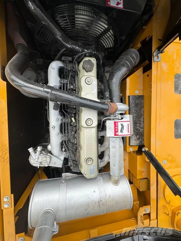 Sany SY 215 H Kāpurķēžu ekskavatori