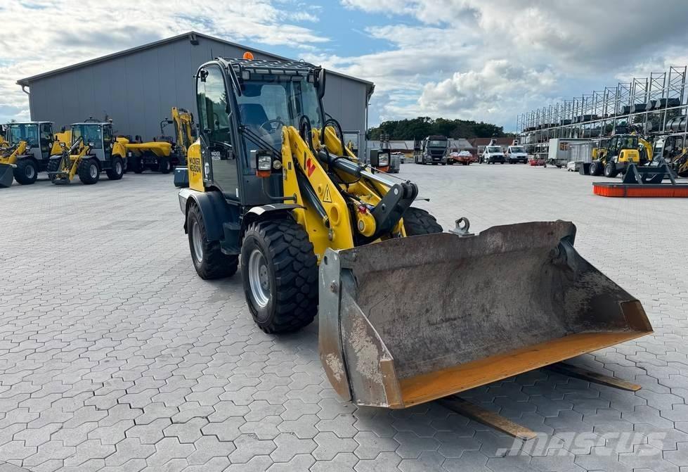 Wacker Neuson WL 70 Lietoti riteņu kompaktiekrāvēji