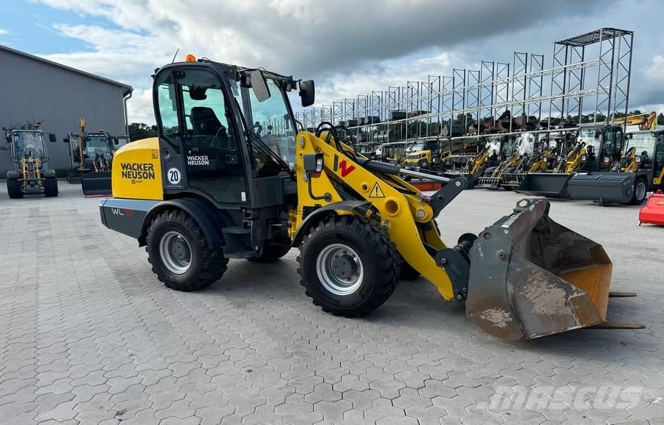 Wacker Neuson WL 70 Lietoti riteņu kompaktiekrāvēji