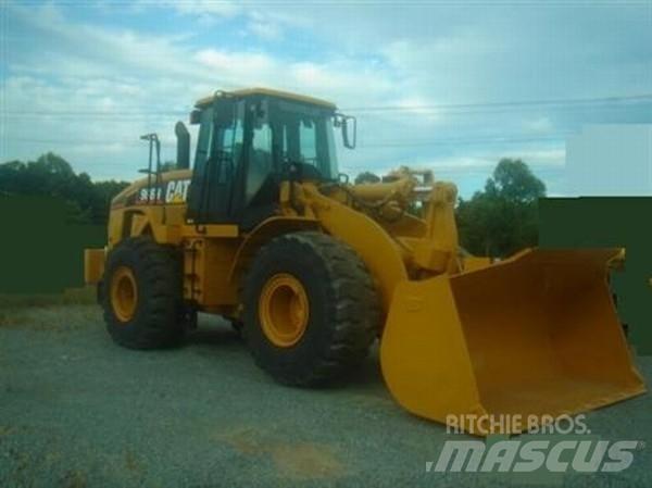CAT 966H Iekrāvēji uz riteņiem