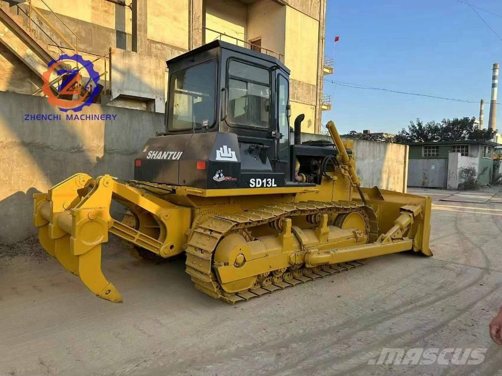 Shantui SD 13 Kāpurķēžu buldozeri