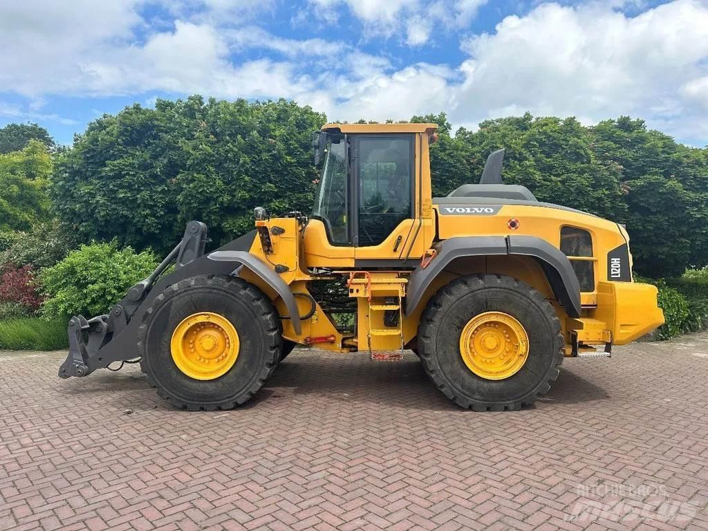 Volvo L120 H Iekrāvēji uz riteņiem
