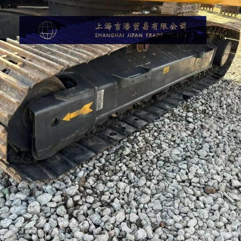 Komatsu PC 200 Kāpurķēžu ekskavatori