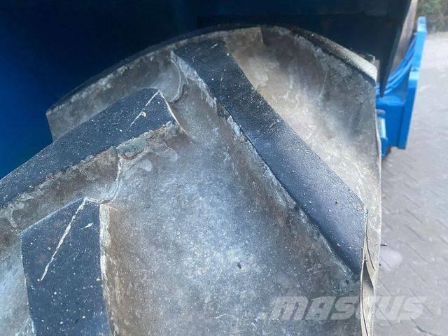 Hamm 2301-9 Vienvalča grunts veltņi