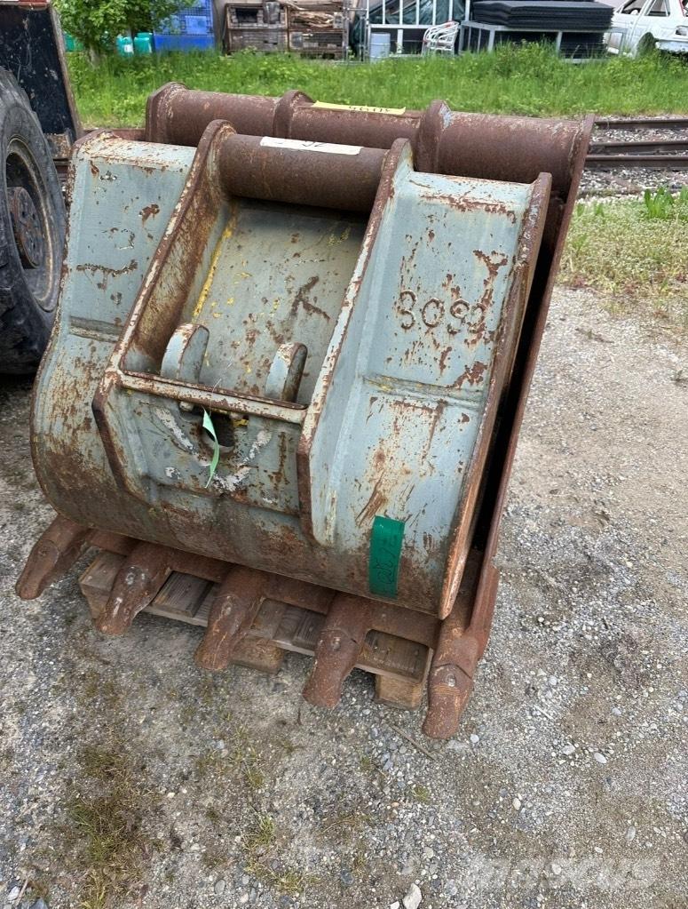 Hydrema MX 18 Ekskavatori uz riteņiem