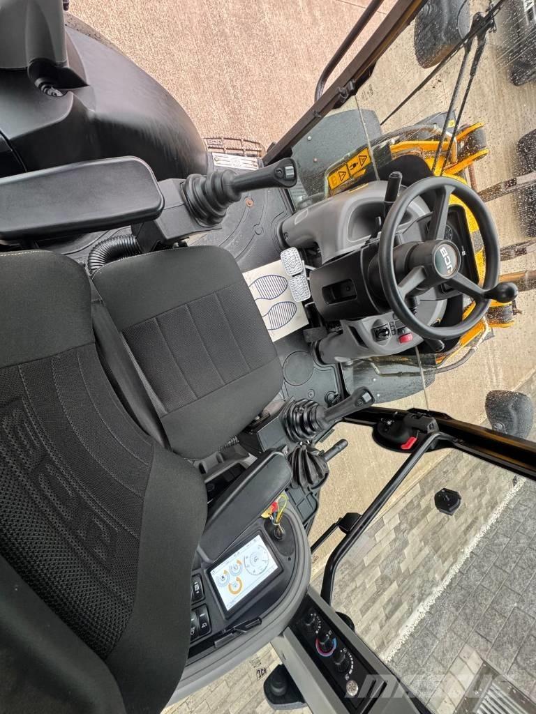 JCB 3 CX 14 Ekskavatori-iekrāvēji