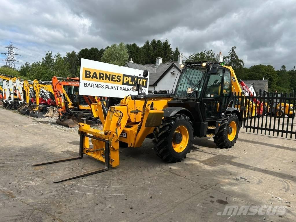 JCB 535-125 Hiviz Teleskopiskie manipulatori