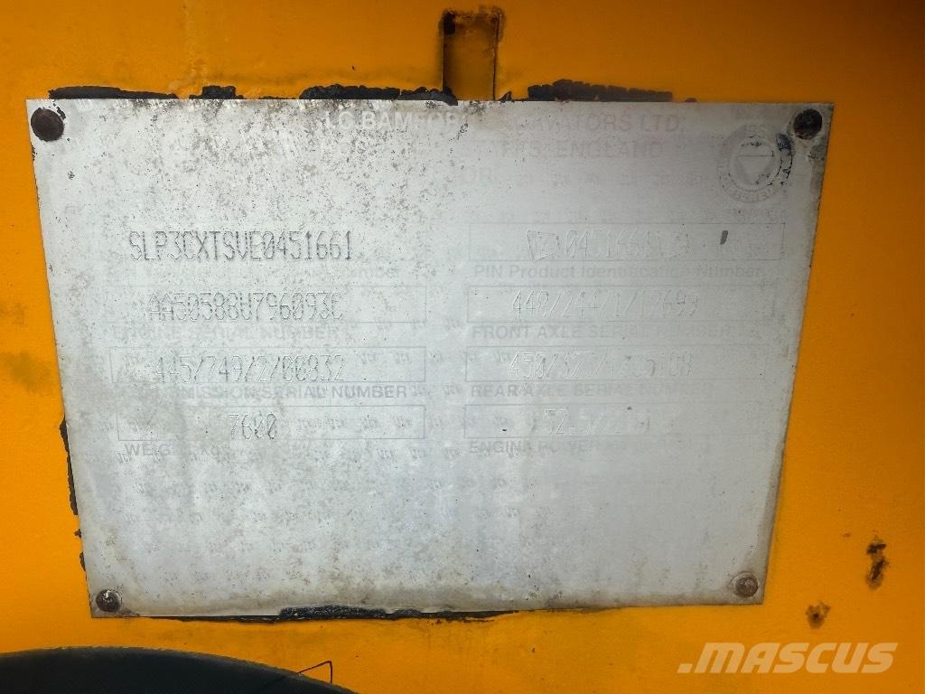JCB 3 CX SM Ekskavatori-iekrāvēji
