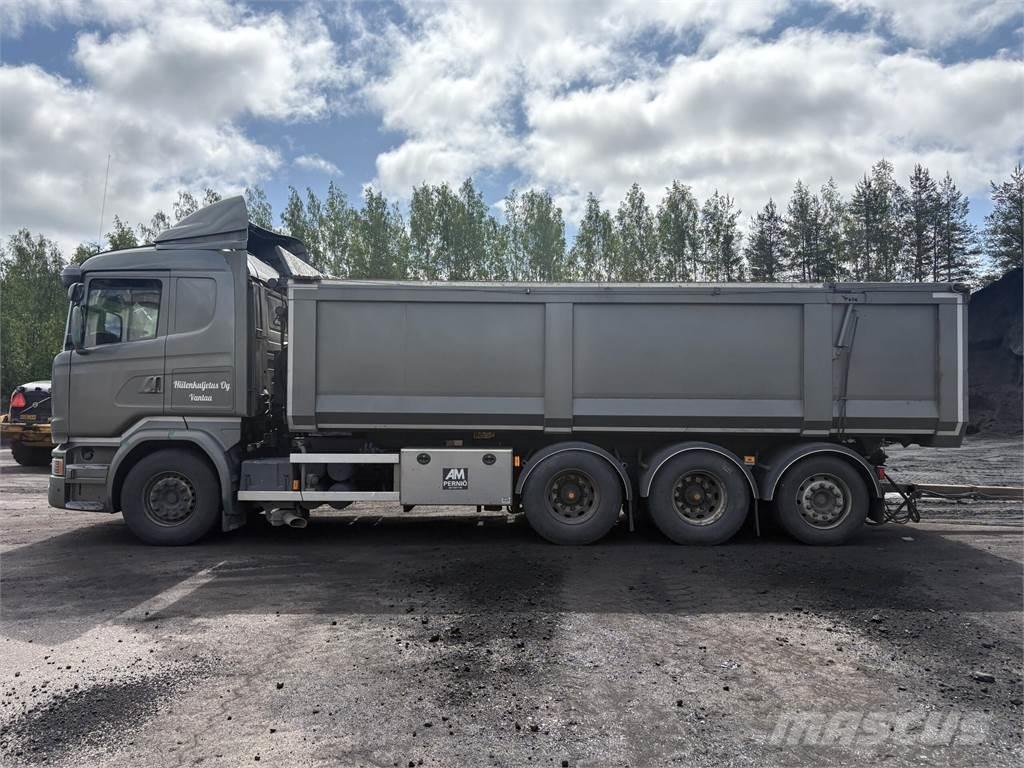 Scania R730 8X4 Pašizgāzējs