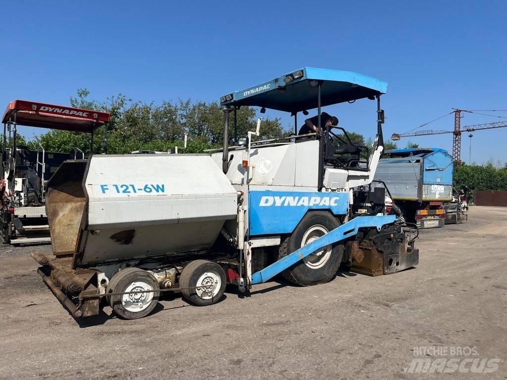 Dynapac F 121-6W Asfalta klājēji