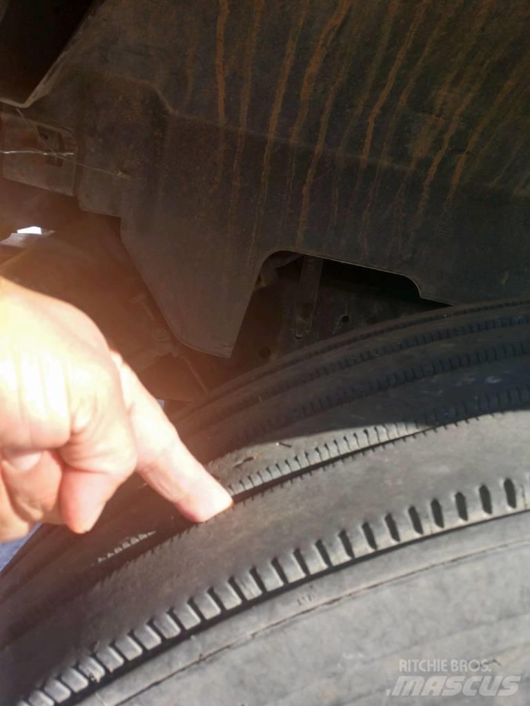 GMC Topkick C 7000 Koka skaidu vedēji