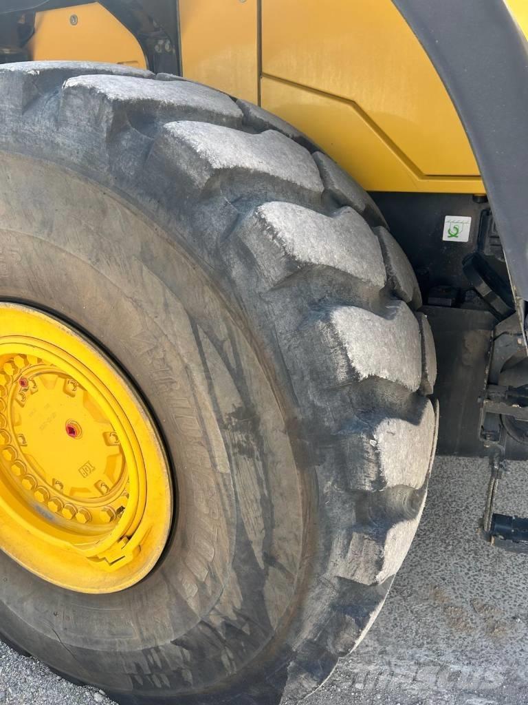 Komatsu WA 500-8EO Iekrāvēji uz riteņiem