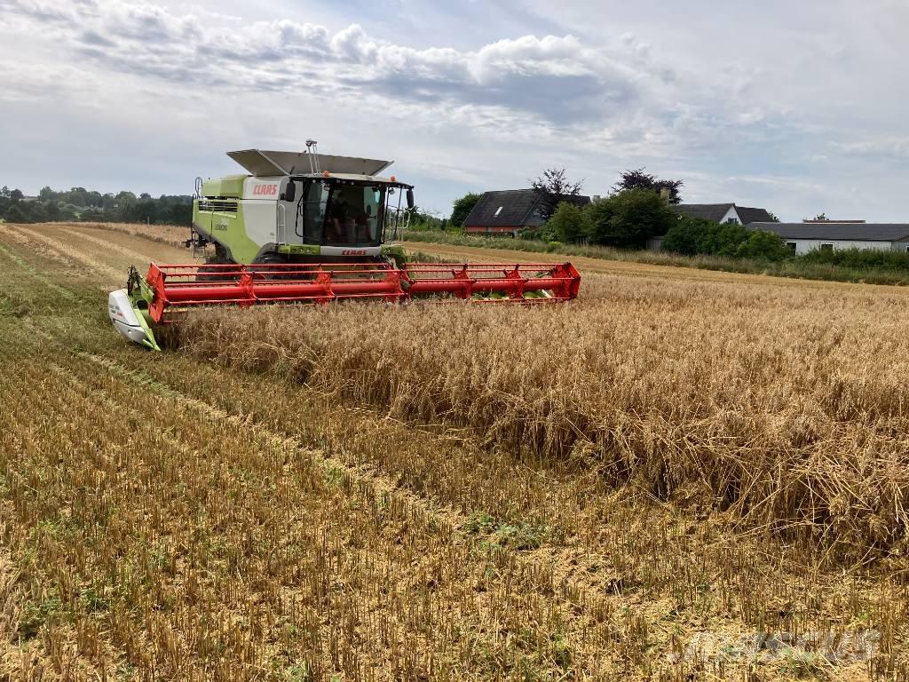 CLAAS Lexion 760 Ražas novākšanas kombaini