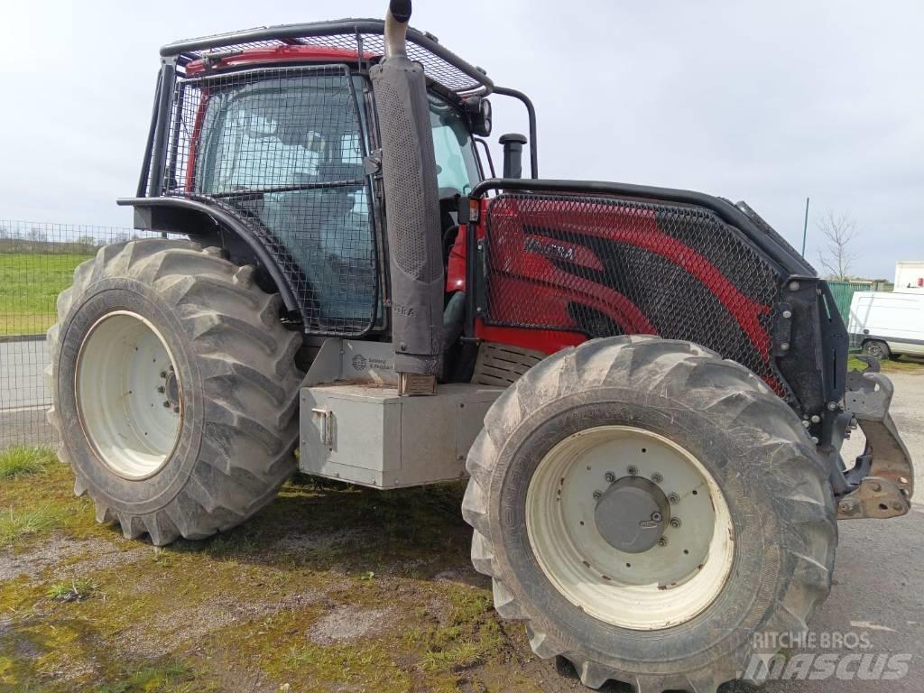 Valtra T 234 Direct Mežizstrādes traktori