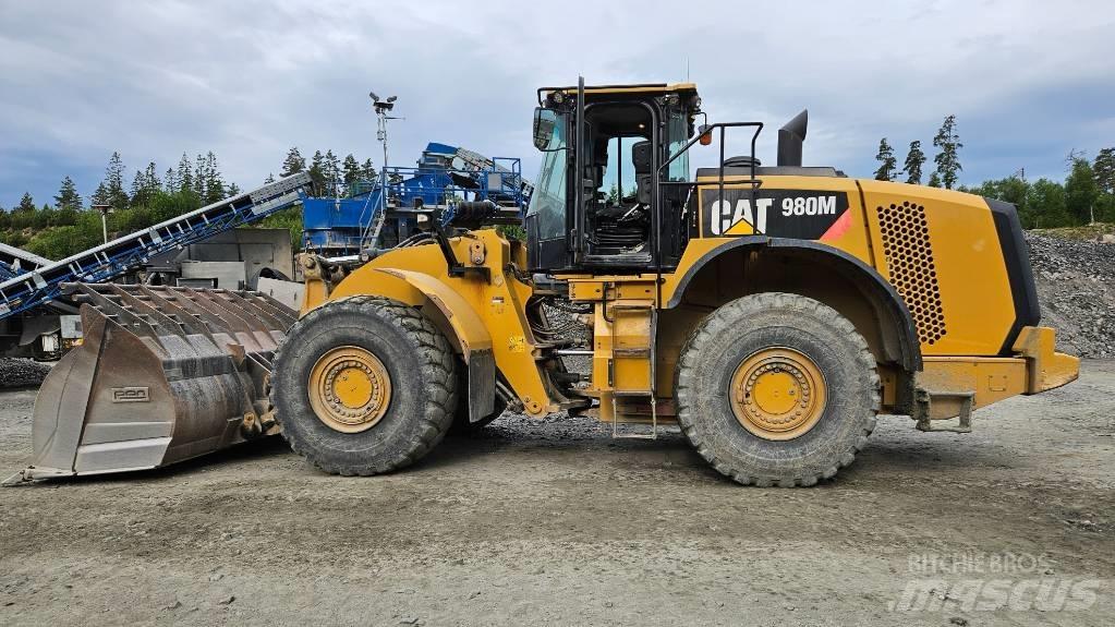 CAT 980 M Iekrāvēji uz riteņiem