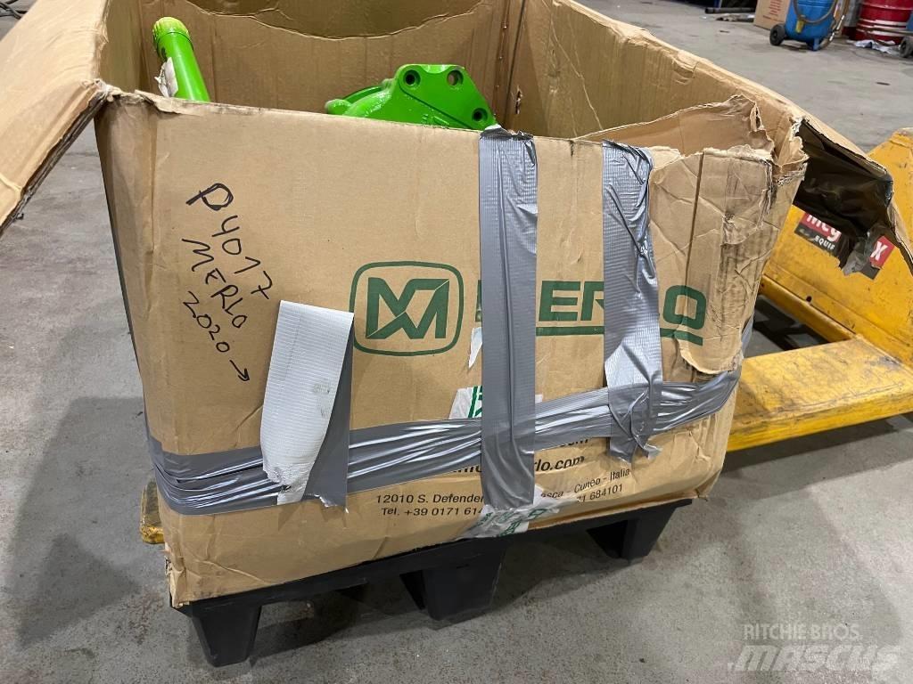 Merlo P 40.17 Asis