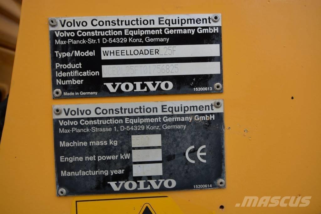Volvo L 25 F Iekrāvēji uz riteņiem