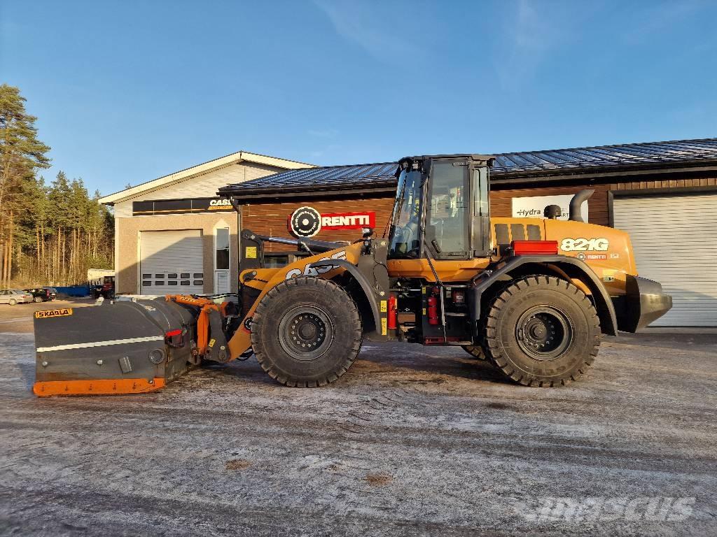 CASE 821 G2 Iekrāvēji uz riteņiem