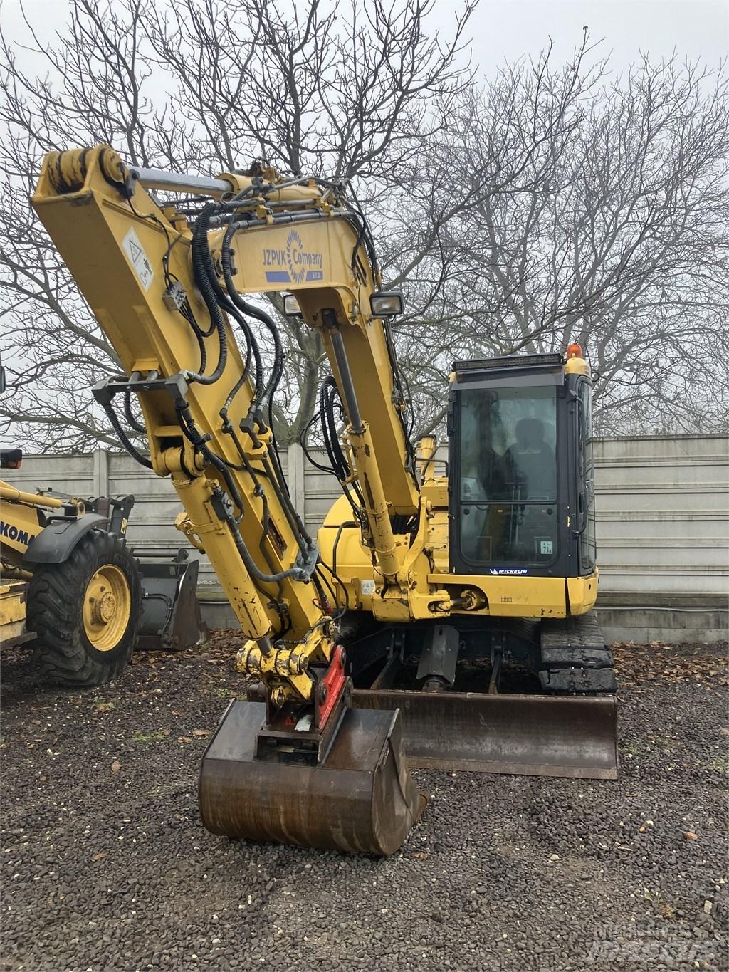 Komatsu PC 88 MR-10 Vidēja lieluma ekskavatori 7 t - 12 t