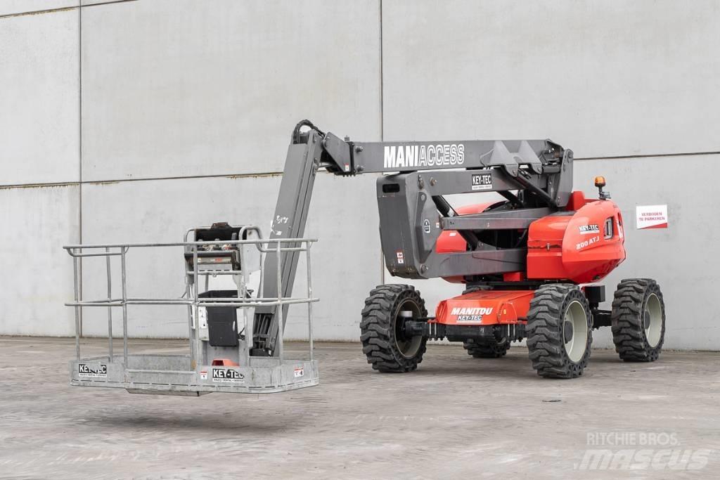 Manitou 200 ATJ Strēles pacēlāji