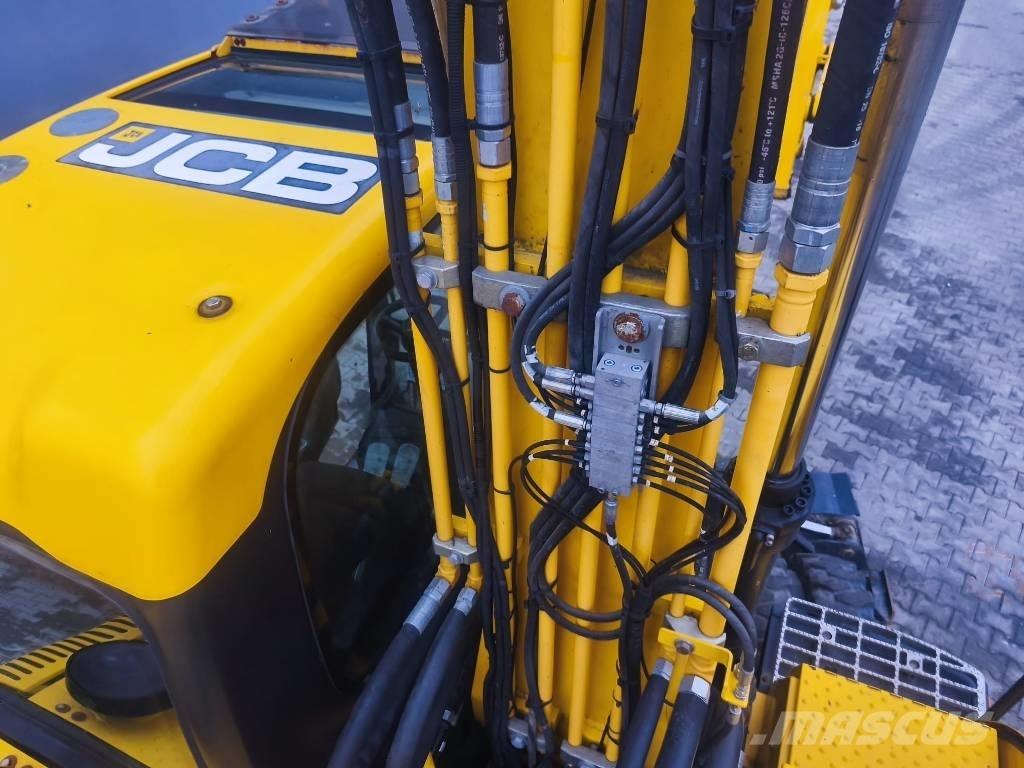 JCB JS 145 W Ekskavatori uz riteņiem