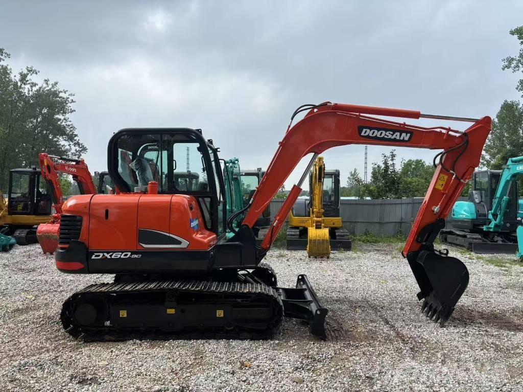 Doosan DX 60-9 C Mini ekskavatori < 7 t