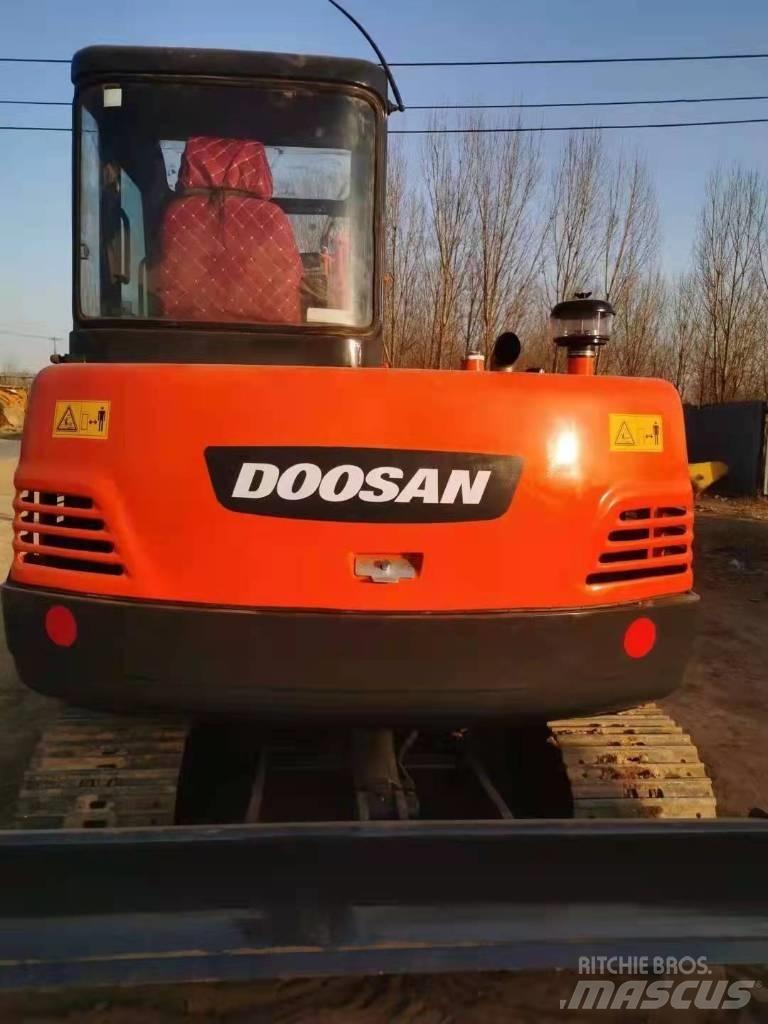 Doosan DH 55 Mini ekskavatori < 7 t
