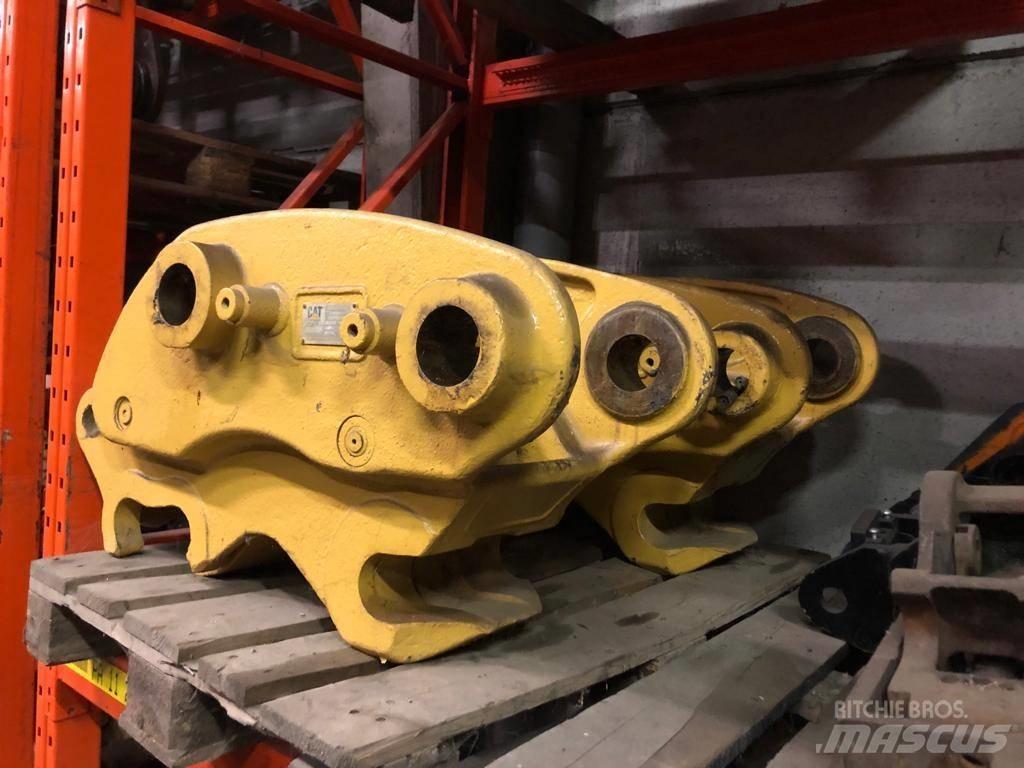 CAT 318 quick Hitch Citas sastāvdaļas