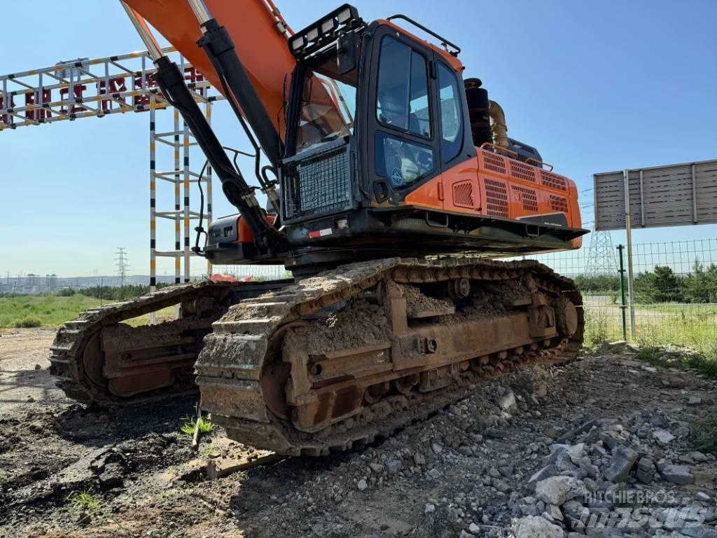 Doosan 520LC-9C Kāpurķēžu ekskavatori