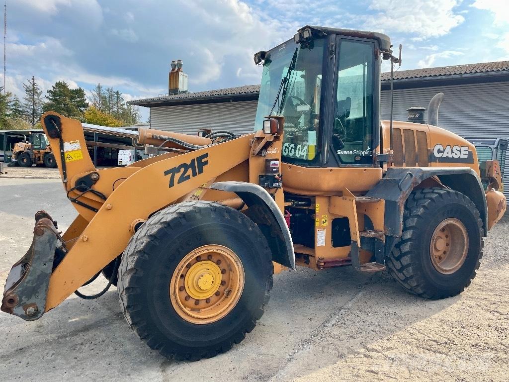 CASE 721F Iekrāvēji uz riteņiem