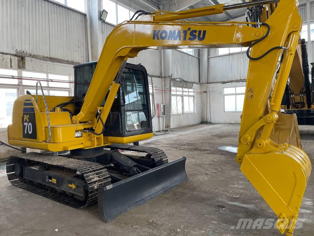 Komatsu PC 70 Vidēja lieluma ekskavatori 7 t - 12 t