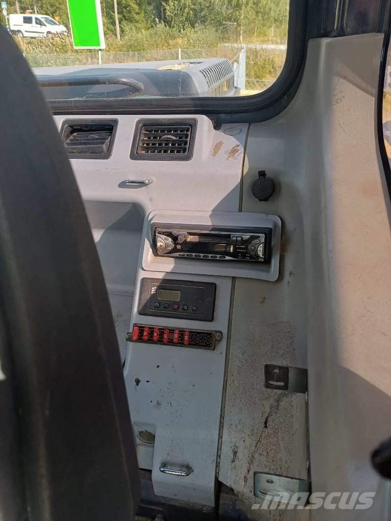 Komatsu PW 160-7-4x4 Ekskavatori uz riteņiem