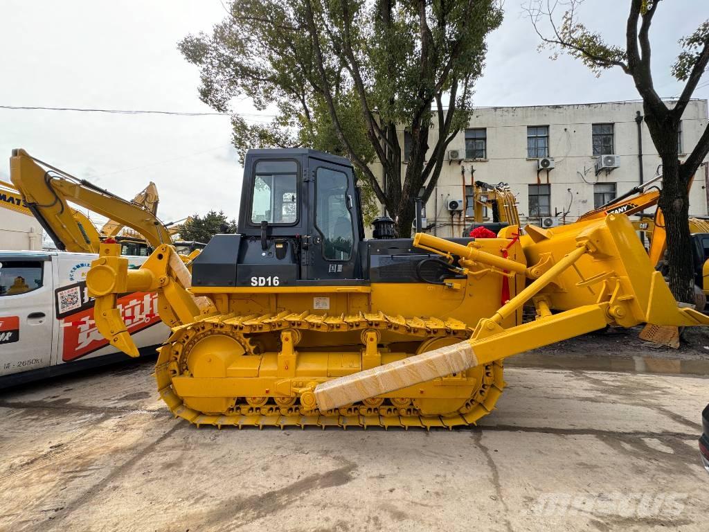 Shantui SD 16 Kāpurķēžu buldozeri